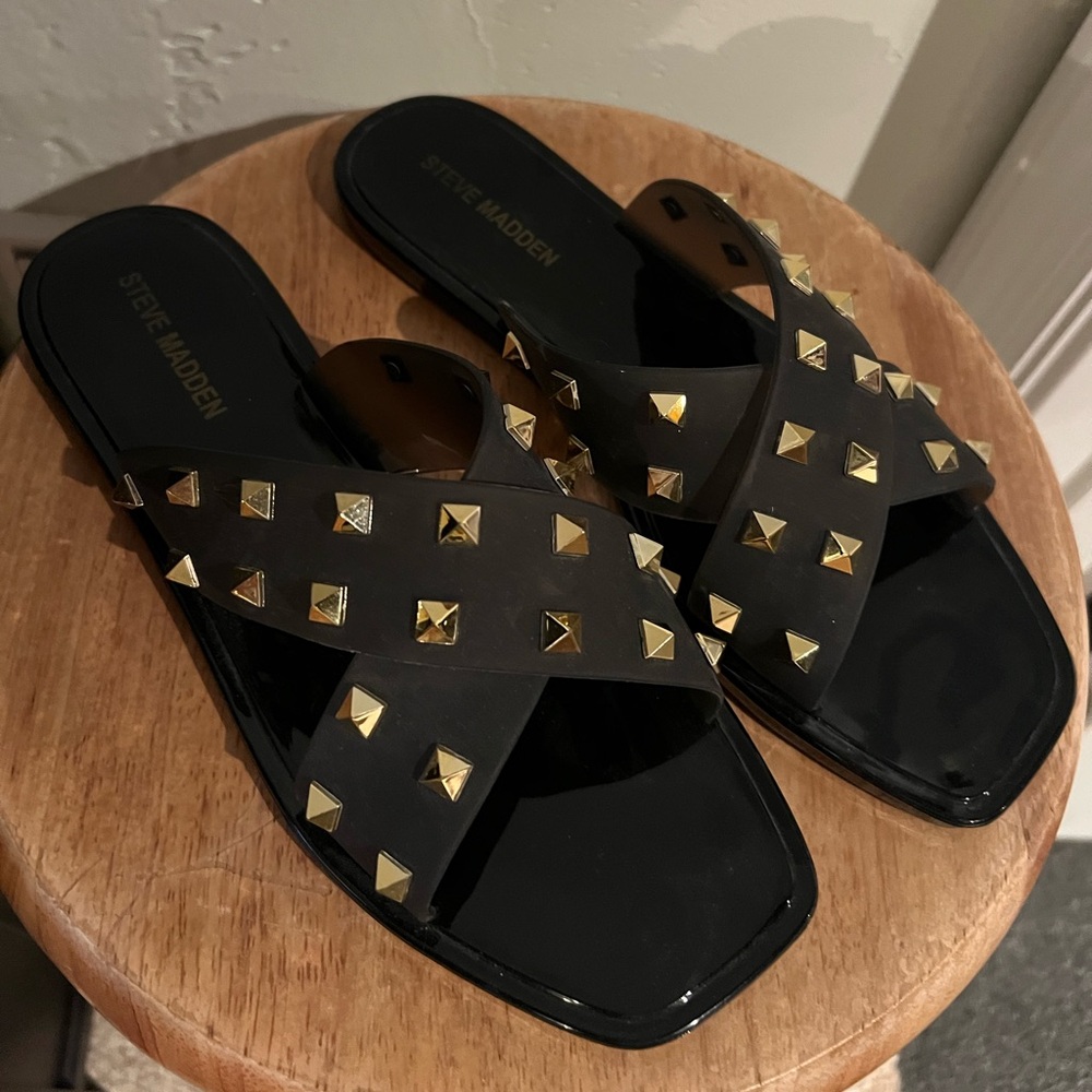 Steve Madden Tace Studded Slip On Sandals